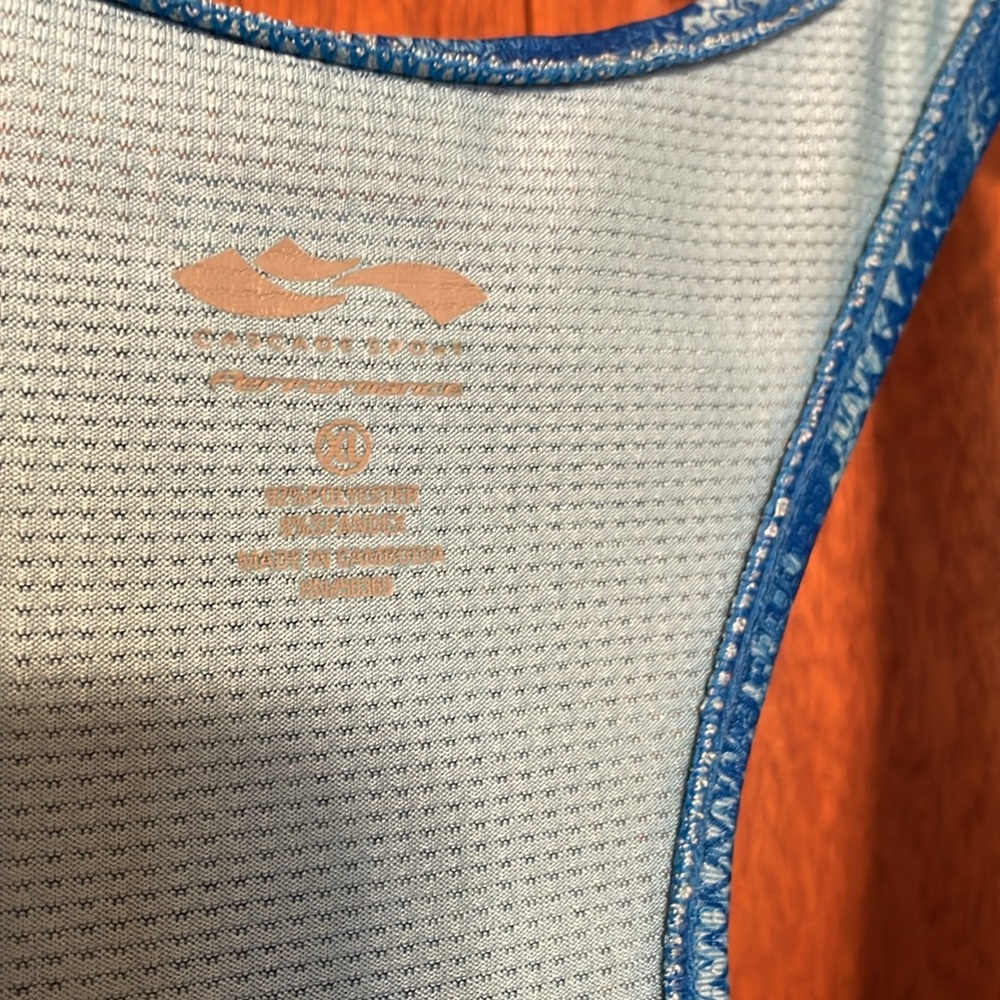 Workout Tank - Picture 2 of 4